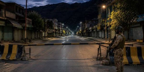 Pakistan Imposes Curfew in Balochistan’s Surab, Orders Night-Time Closure of Markets in Khuzdar