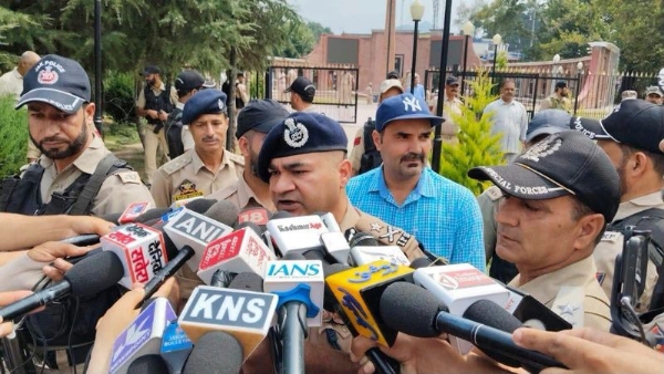 Multi-Tier Security In Place Across Kashmir For I-Day: IGP Birdi