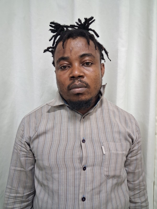 UP STF arrested a criminal of a Nigerian gang involved in international cyber fraud