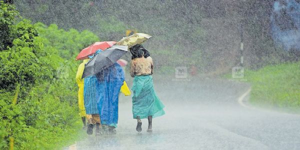 Heavy Rain Alert in South Bengal, Up to 200 mm Rain Forecast in Several Districts