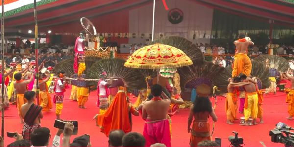 UP CM Yogi felicitates & interacts with artists