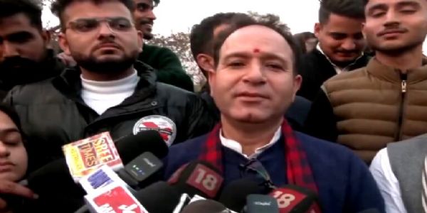 Unfortunate That J-K CM Wants To Create Atmosphere Of Confusion In Valley Again: LoP Sunil Sharma