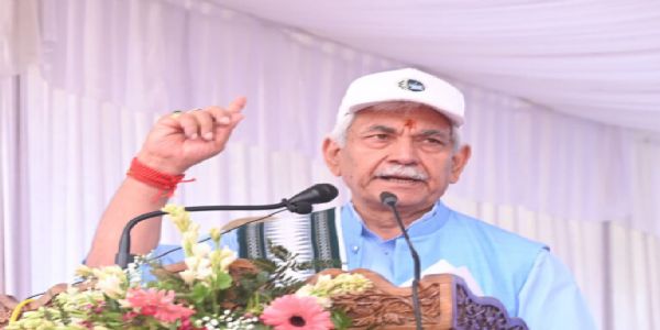 LG Sinha Calls For Honesty, Protection Of Freedom In Independence Day Address
