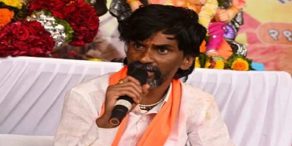 Manoj Jarange hospitalised