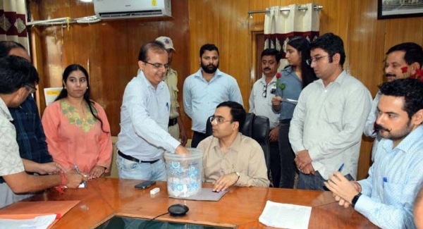 JDA conducts draw of lots for Heights Phase II, Lower Roop Nagar JDA conducts draw of lots for Heights Phase II, Lower Roop Nagar