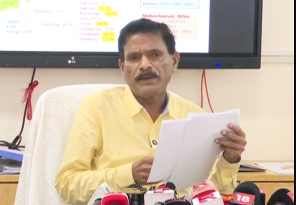 Chief Engineer of the Water Resources Department, Dilip Kumar Rout addressing media