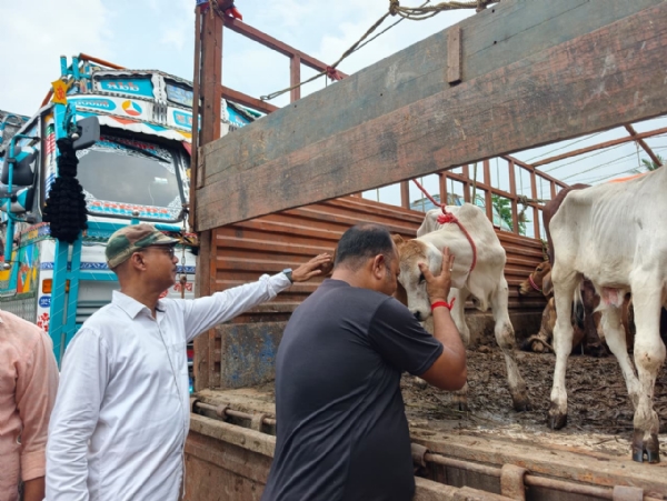BJP leaders during rescue operation