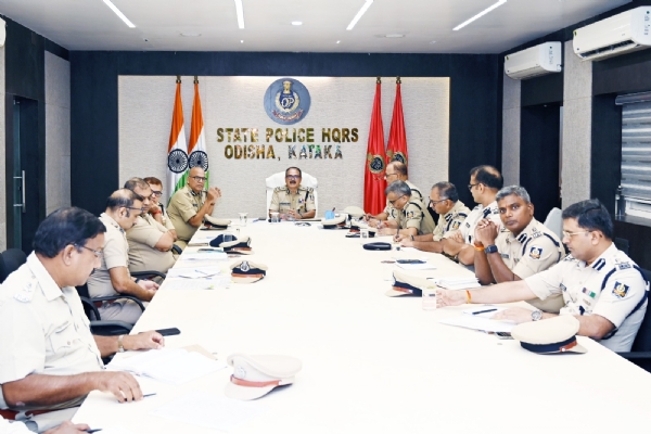 DGP   Mishra Reviews Odisha’s Law and Order