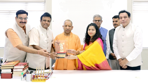 Delegation of the Indian Medical Association meets UP CM