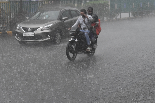 The weather in Delhi-NCR took a sudden turn on Saturday, bringing strong winds and heavy rain. The weather in Delhi-NCR took a sudden turn on Saturday, bringing strong winds and heavy rain.