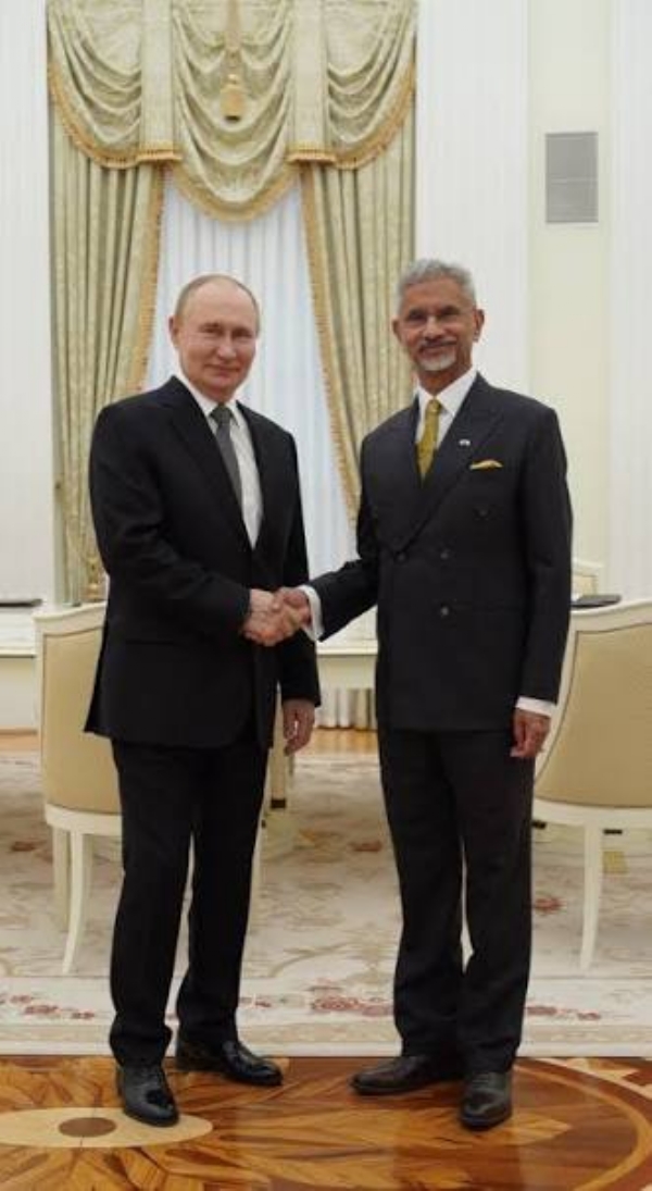Putin, Jaishankar Discuss India-Russia Cooperation