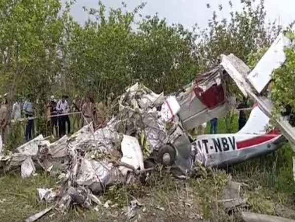 On Thursday, training aircraft crashes on banks of Ganga in Kanpur, kills 2
