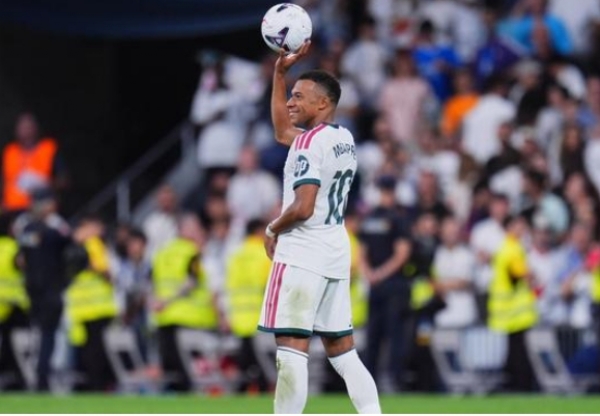 Kylian Mbappé Kylian Mbappé