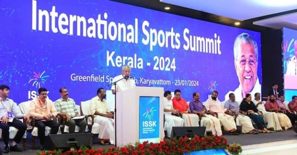 Then CM of Kerala Pinarayi Vijayan inauguraing the Sports summit
