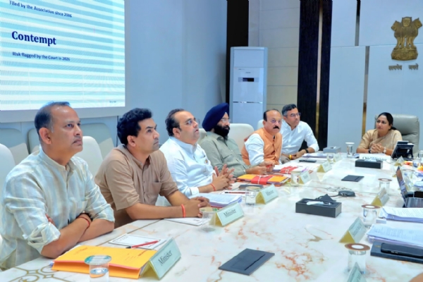 During a Cabinet meeting chaired by Delhi Chief Minister Rekha Gupta at the Delhi Secretariat on Tuesday, the draft of the ‘Delhi Ease of Doing Business Bill, 2026’ was discussed.