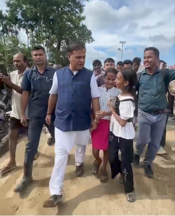 Assam CM Dr Himanta Biswa Sarma among the flood victims. Assam CM Dr Himanta Biswa Sarma among the flood victims.