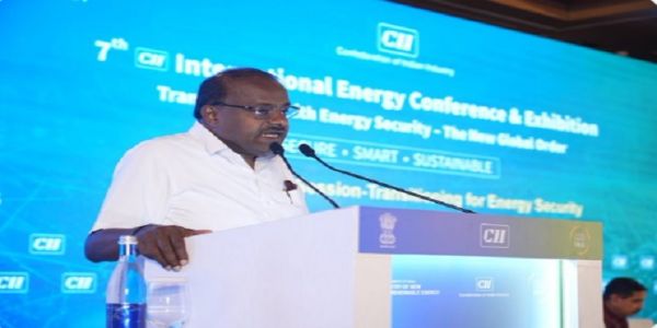 India Must Become a Leading Producer, Not Just Consumer, of Clean Energy Technologies: Kumaraswamy