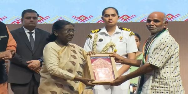 Odisha Weavers Honoured on National Handloom Day; CM Mohan Majhi Extends Congratulations