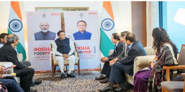 CM Mohan Charan Majhi Meets Industry Leaders in Delhi, Targets ₹10,000 Crore Investment in Food Processing