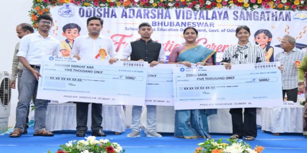 Academic Excellence Honoured at Iconic OAV, Bhubaneswar