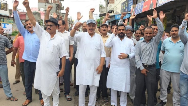 People protest in Budhi against construction of industrial road People protest in Budhi against construction of industrial road