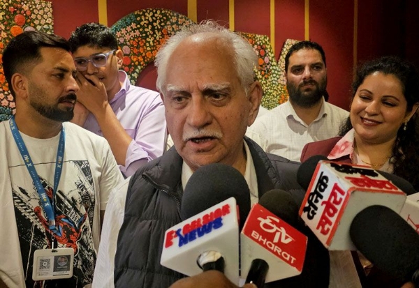Improved situation will bring more filmmakers to Kashmir: Ramesh Sippy