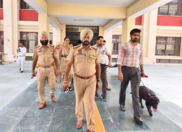 Police checking at Ferozepur District Court