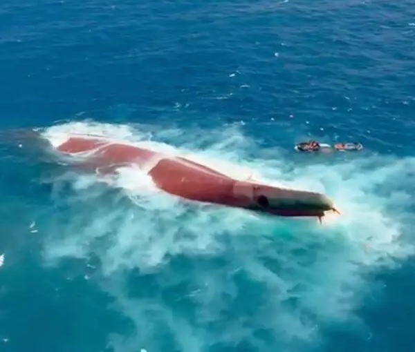Indonesia Ferry Capsizes in Java Sea, Six Dead and 130 Missing