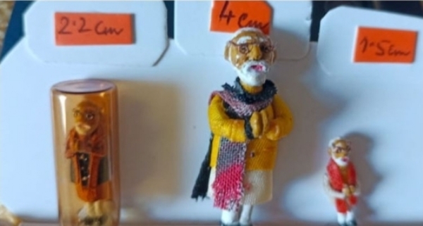 Modi statue