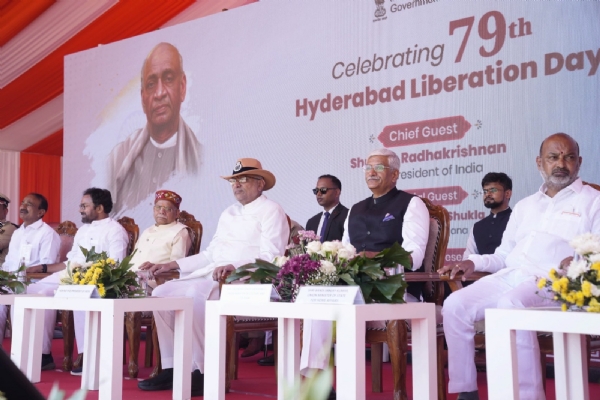 Sacrifice of liberation heroes remains etched in history: Governor Shukla