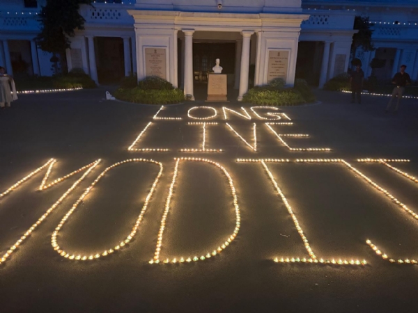 Delhi Legislative Assembly Illuminated with Thousands of ‘Ashirwad Ke Diye’ Delhi Legislative Assembly Illuminated with Thousands of ‘Ashirwad Ke Diye’