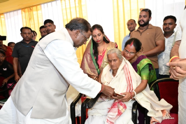 Governor Laxman Prasad Acharya Launching Nasha Mukt Bharat Padayatra From Cachar.