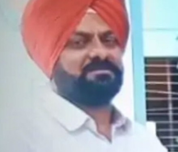 टीचर हरजीत ग्रेवाल की फ़ाइल फ़ोटो टीचर हरजीत ग्रेवाल की फ़ाइल फ़ोटो