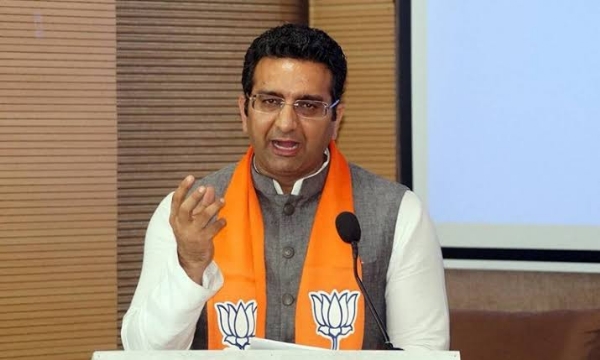 Gaurav Bhatia Gaurav Bhatia