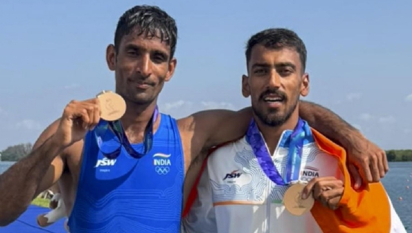 Satnam Singh and Salman Khan Satnam Singh and Salman Khan