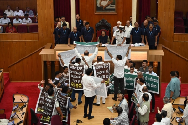 Opposition Ruckus Over MMDR Act in Odisha Assembly