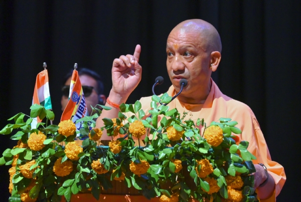 Chief Minister Yogi Adityanath addressing Shakti Kendra Sanyojak Sammelan