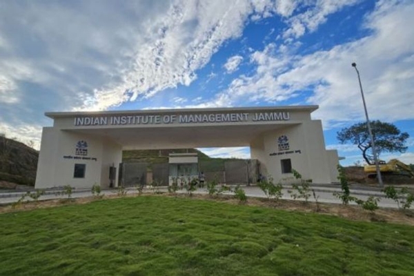 IIM Jammu, Ladakh administration ink MoU for satellite campus in Leh