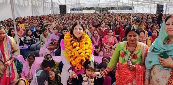 Devyani Rana announces 11 free tree saplings for every daughter born in Nagrota