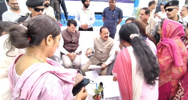 Dr Jitendra Singh Holds Public Darbar At Udhampur; Several Issues Resolved On Spot