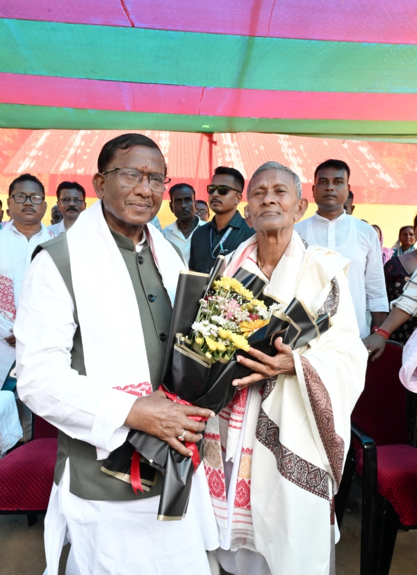 Assam Governor Lakshman Prasad Acharya Honours 101-Year-Old Upendra Biswas in Hojai