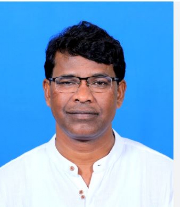 Minister Ganeshram SinghKhuntia