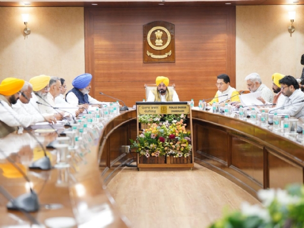ਕੈਬਨਿਟ ਮੀਟਿੰਗ ਦੀ ਅਗਵਾਈ ਕਰਦੇ ਹੋਏ ਮੁੱਖ ਮੰਤਰੀ ਭਗਵੰਤ ਸਿੰਘ ਮਾਨ।