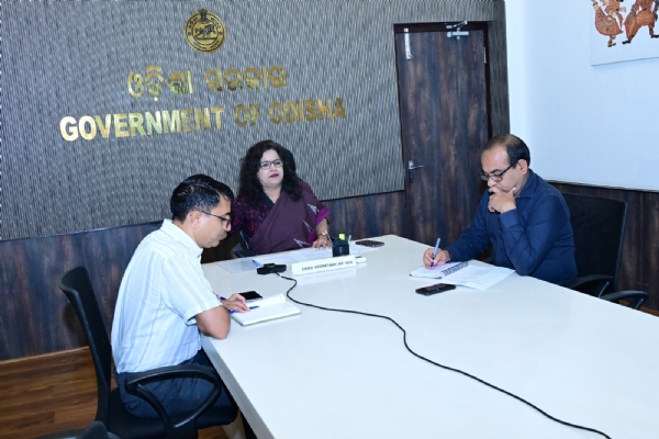 Chief Secretary Anu Garg Calls for Stronger Local Tourism Initiatives and Inter-Departmental Coordination