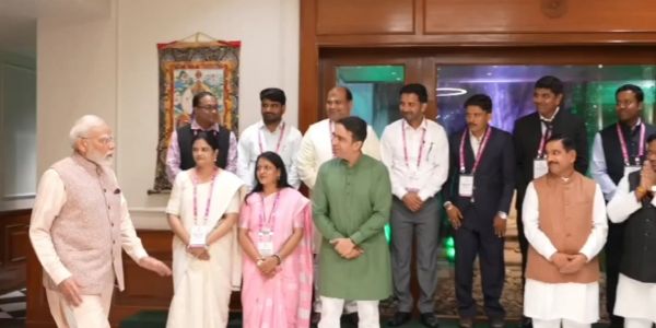 PM Modi Urges Teachers to Monitor Students’ Behaviour and Daily Activities