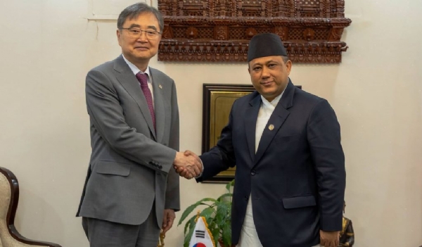 Nepal’s Foreign Minister Shishir Khanal and South Korean Foreign Minister Cho Hyun Nepal’s Foreign Minister Shishir Khanal and South Korean Foreign Minister Cho Hyun