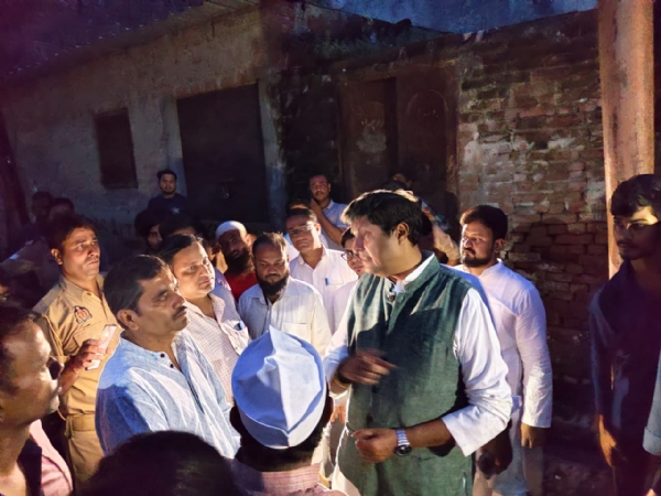 Allahabad MP Ujjwal Raman Singh conducted a site inspection of ongoing construction work