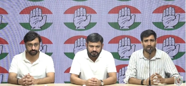Kanhaiya Kumar and Vinod Jakhar