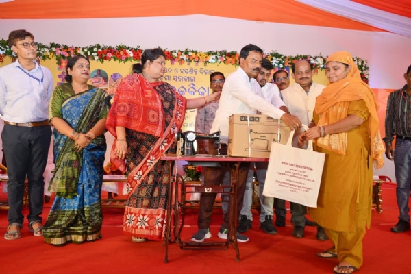 Advanced Tool Kits Distributed to Odisha Artisans